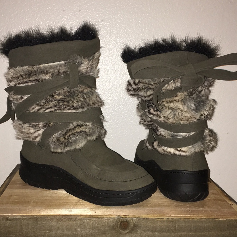 Winter boots